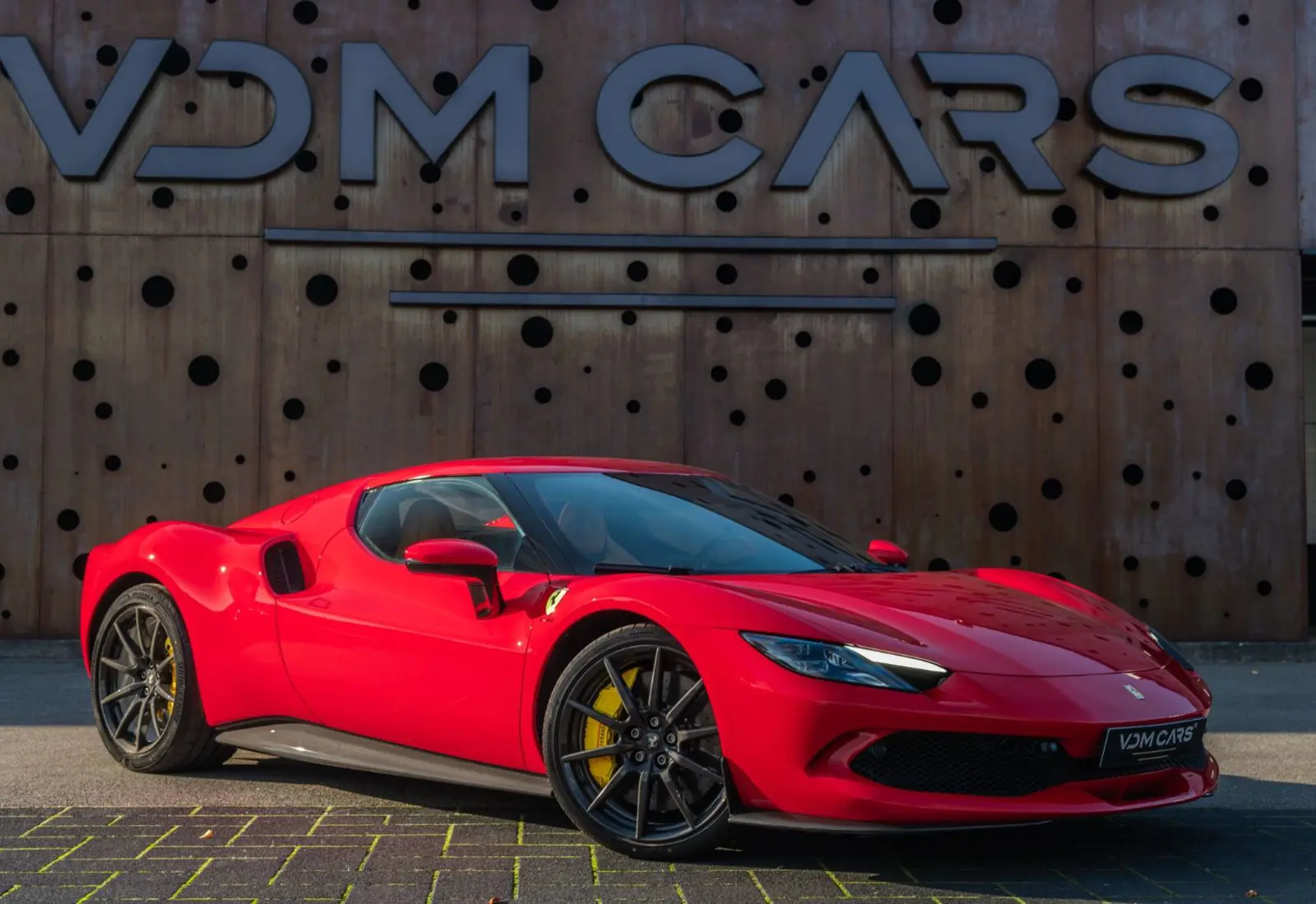 Ferrari 296 GTB * 1.HAND * CARBON * CARBON FELGEN * LIFT *  - 121300