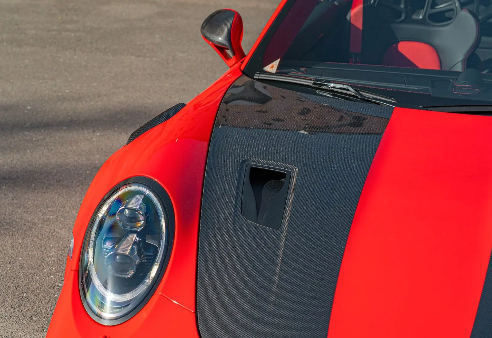 Porsche 911 GT2 RS * WEISSACH * 1.OWNER * ONLY 732KM * NEW - 135689