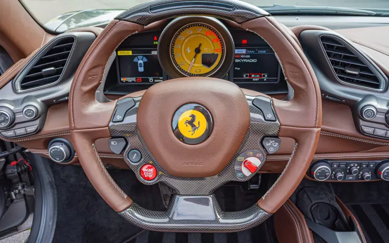 Ferrari 488 Spider HELE * SERVICE NEW * WARRANTY * ELEC.SEAT *  - 112013
