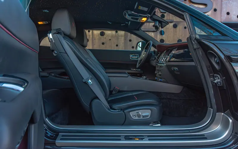 Rolls-Royce Wraith 6.6 V12 * MASSAGE * BESPOKE * DRIVE ASSIST+ *  - 113336