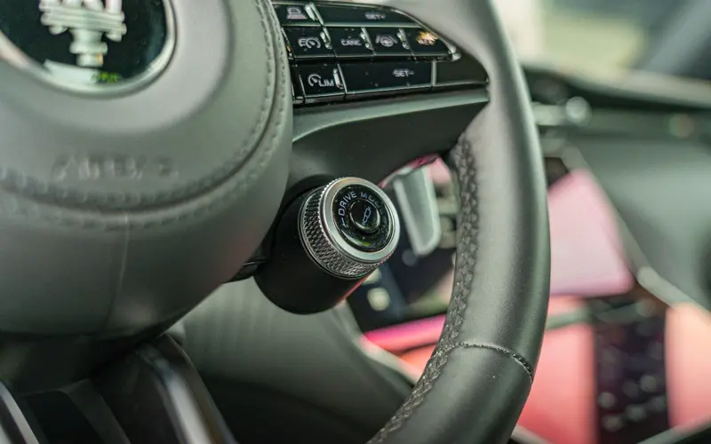 Maserati Granturismo Folgore * ASSIST * CONNECT * SONUS FABER *  - 148305