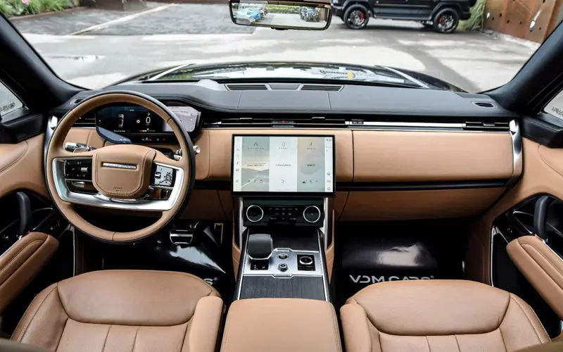Land Rover Range Rover D300 HSE * BESPOKE * CARPLAY * PANO * 360 *  - 144810