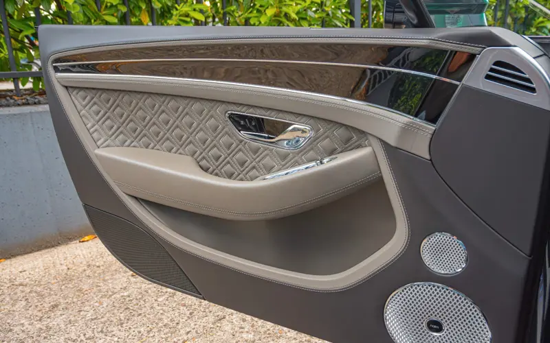 Bentley Continental GTC V8 * CARBON * STYLE * NAIM * TOUR * DISPL - 109161