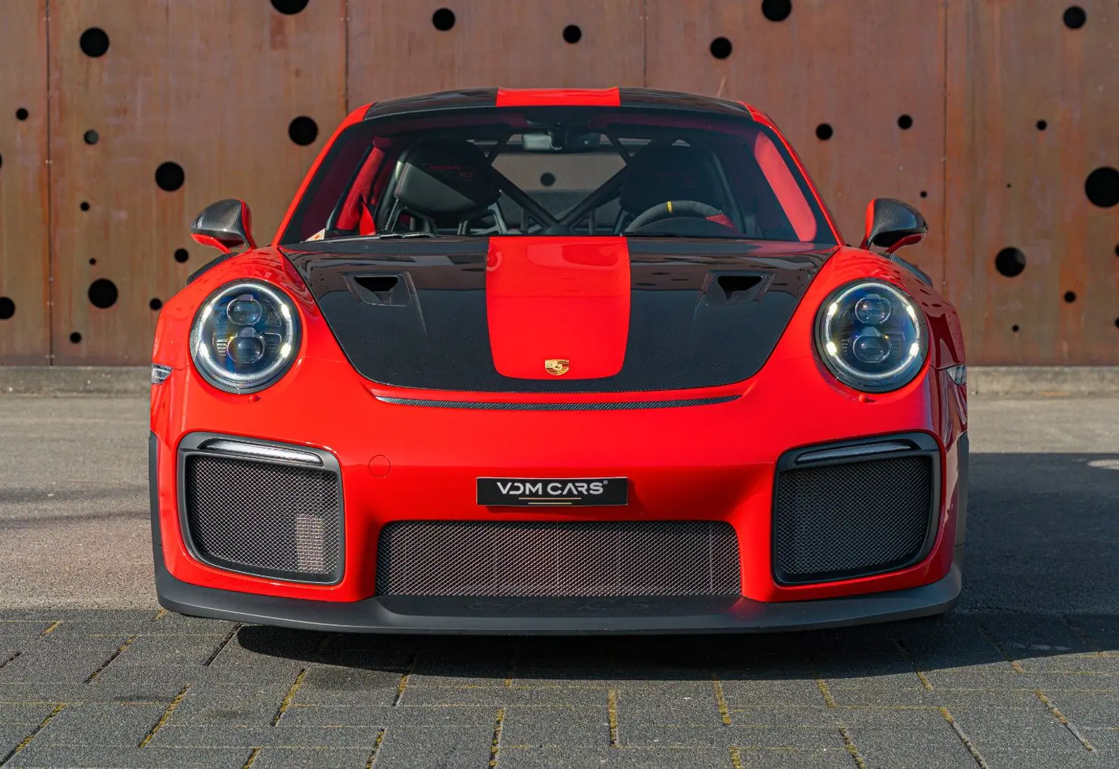 Porsche 911 GT2 RS * WEISSACH * 1.HAND * NUR 732KM * CLUBSPORT - 135718
