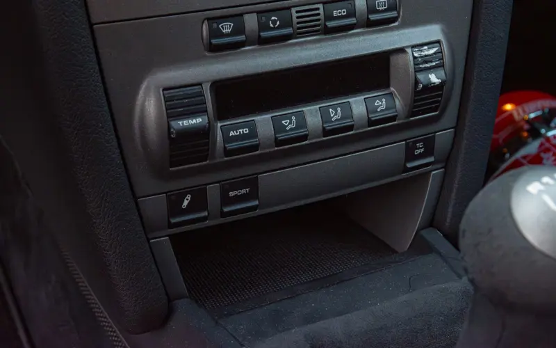 Porsche 911 GT3 RS * ONLY 2.300KM! * PCCB * PASM * CLUBSPORT *  - 126863