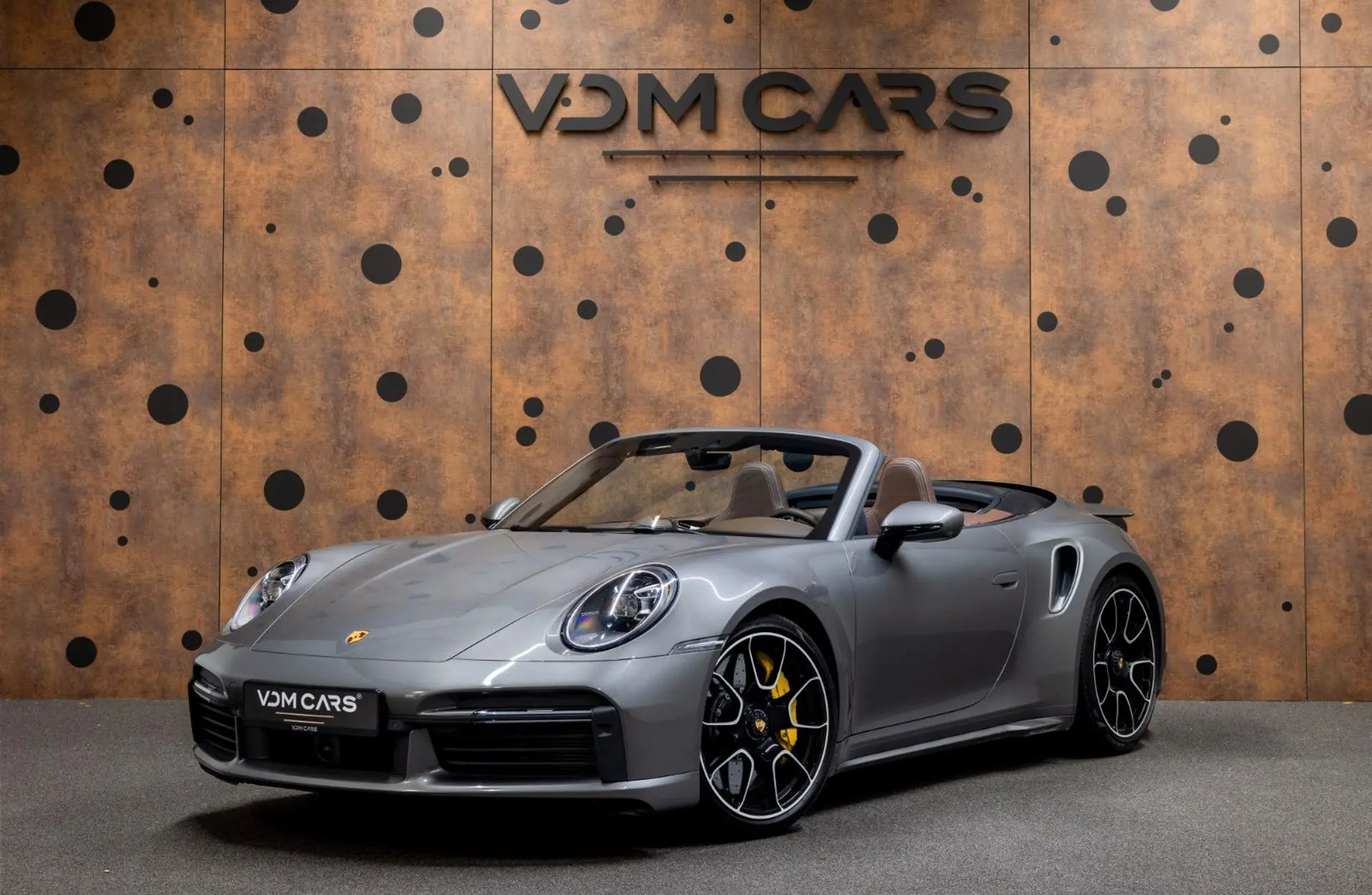 Porsche - 992 - 164952