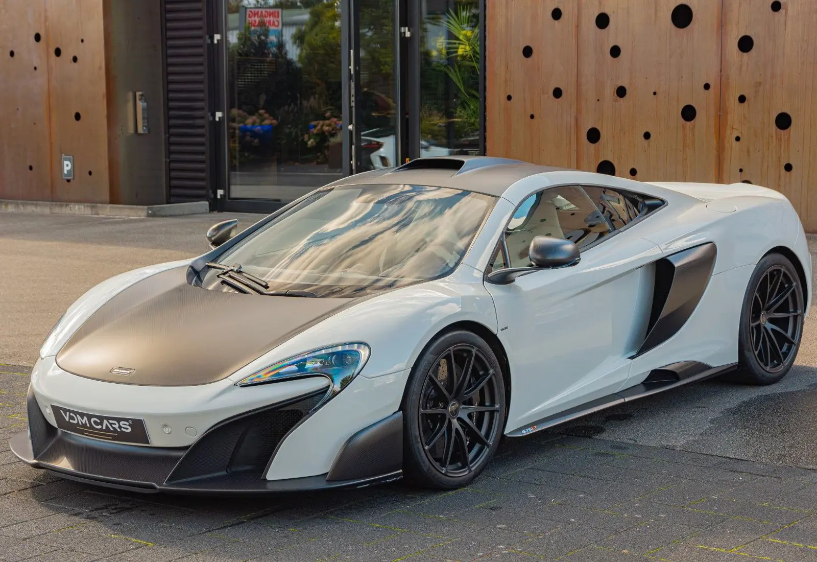 McLaren 675LT | 1st Owner | MSO Roof Scoop | Carbon | - 68486