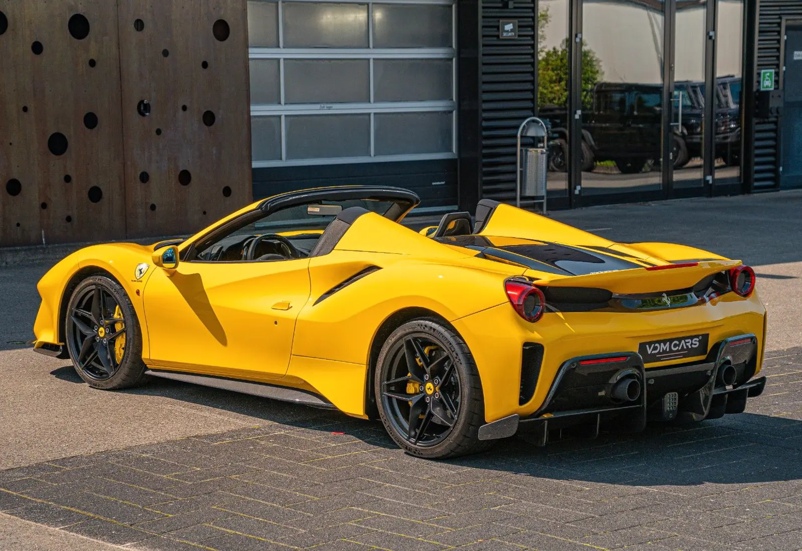 Ferrari 488 Pista Spider * ONLY 365 KM * CARBON (14x) * LIFT *  - 108415