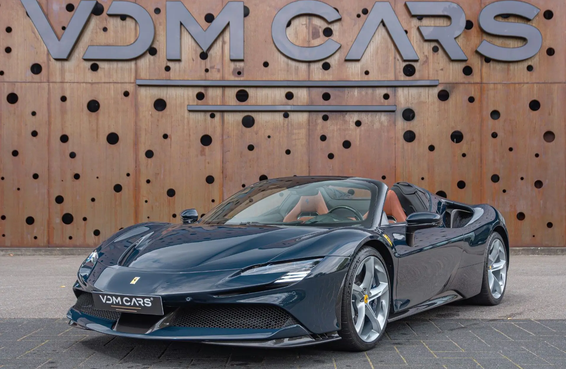 Ferrari - SF90 - 110820