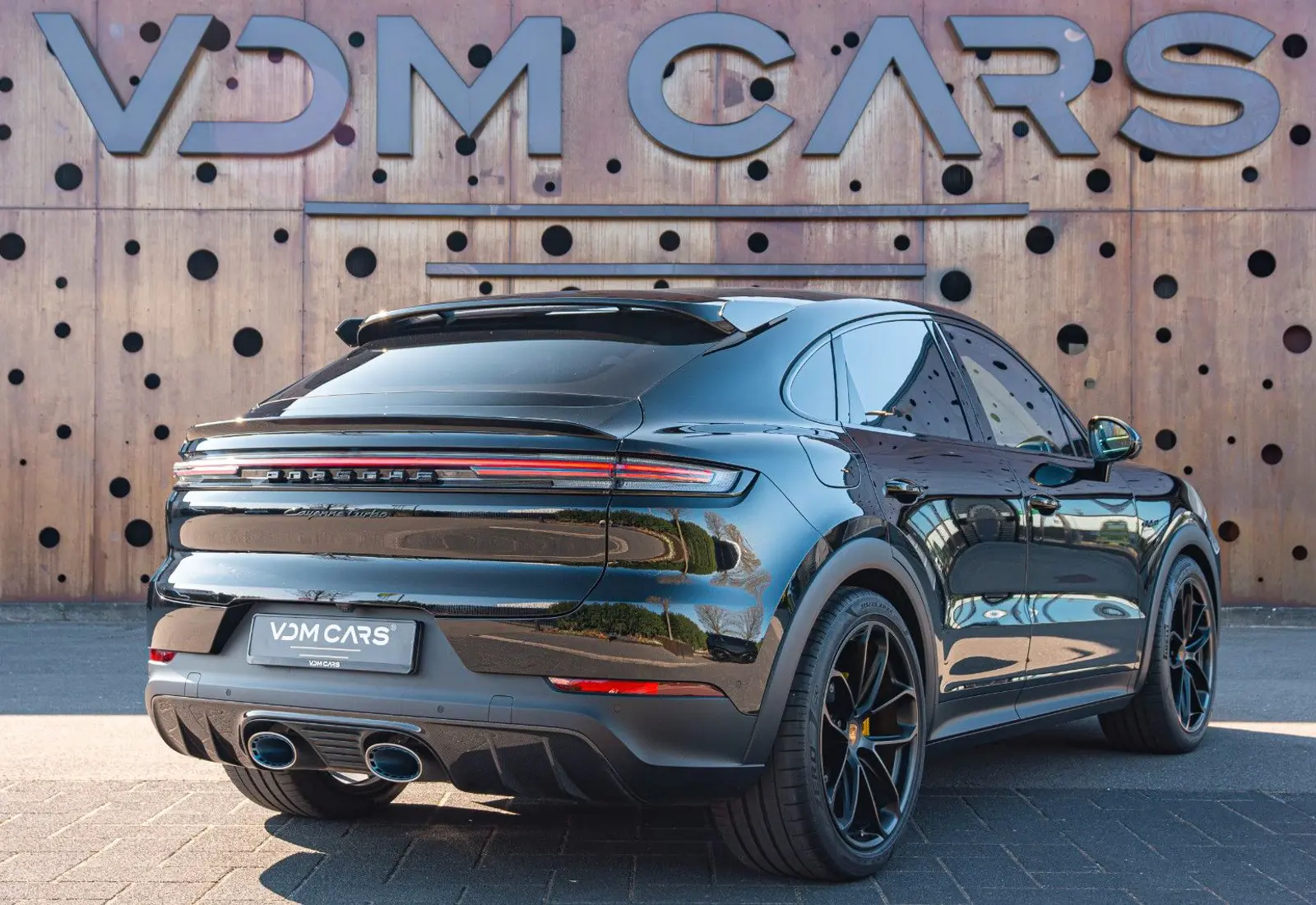 Porsche Coupe Turbo E-Hybrid * GT-PAKET * PCCB * CARBON * PDCC *  - 83089