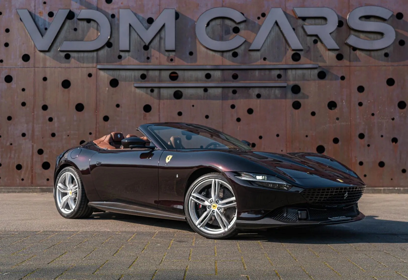 Ferrari Roma Spider * SPECIAL COLOR * ADAS * VENT * 360 * VOLL *  - 144345