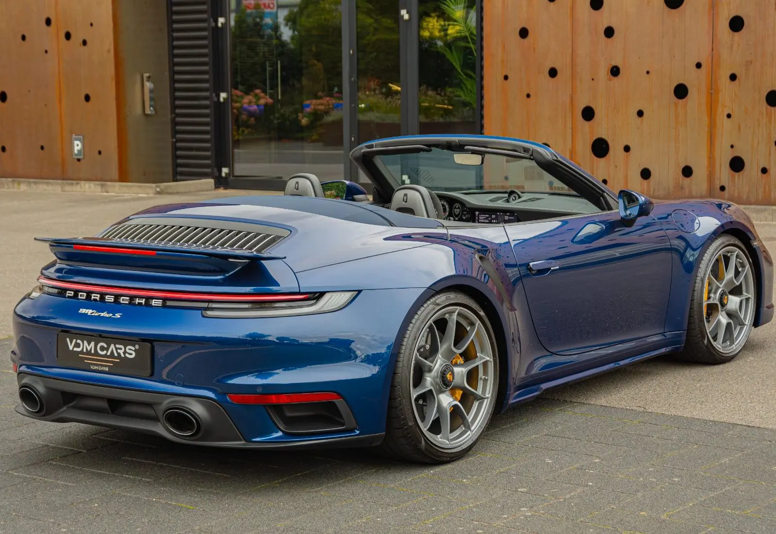 Porsche 911 Turbo S Cabrio * BURMESTER * 360° * MATRIX *  - 68251