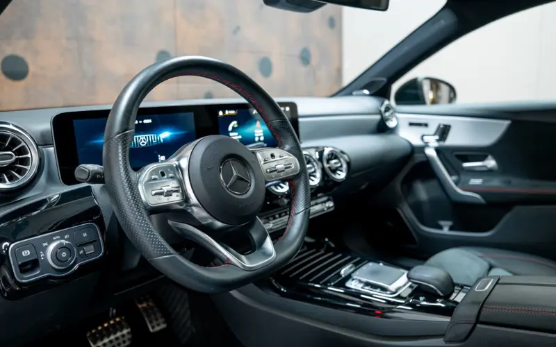 Mercedes-Benz A 45 AMG A A 45 AMG 4Matic * Pano * Memory * Burmester - 164297