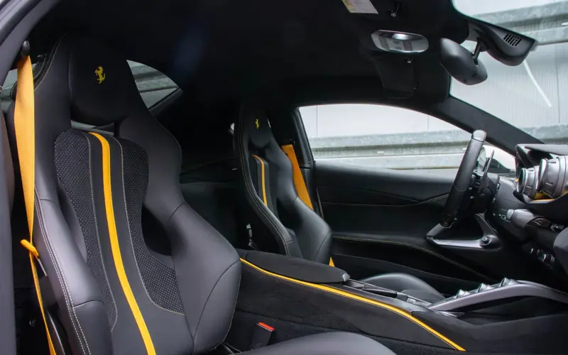 Ferrari 812 Superfast * CARBON SEATS * NEW SERVICE *  - 114364