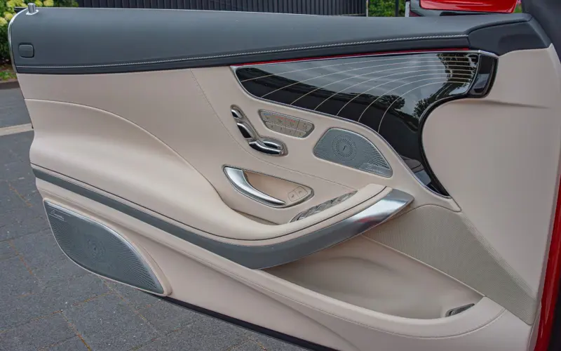 Maybach S 650 Cabriolet * 1 OF 300 Limited * Zirkon Red *  - 153691