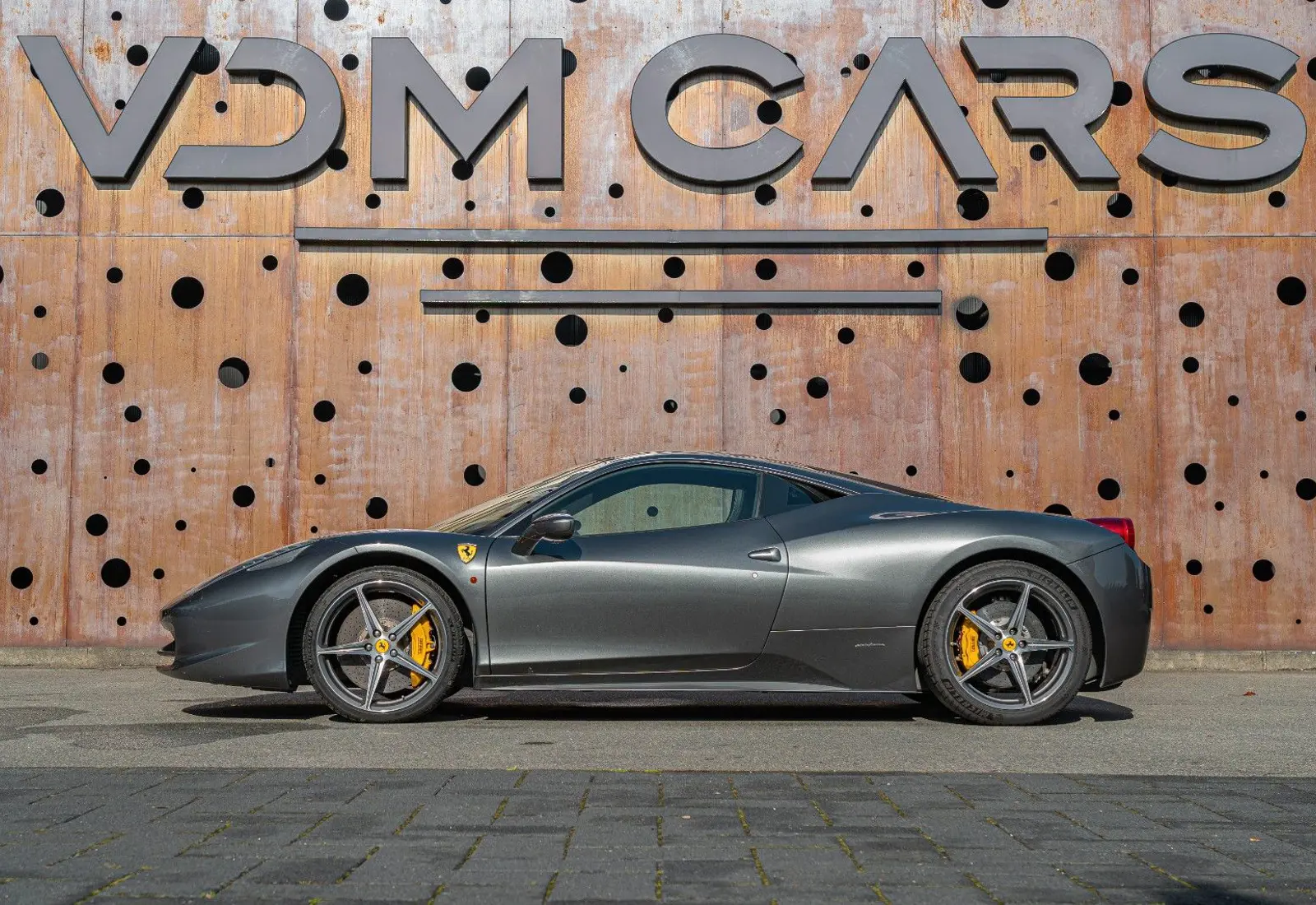 Ferrari 458 Italia * CARBON SEATS * LIFT * AFS * CAMERA * MWST *  - 144266