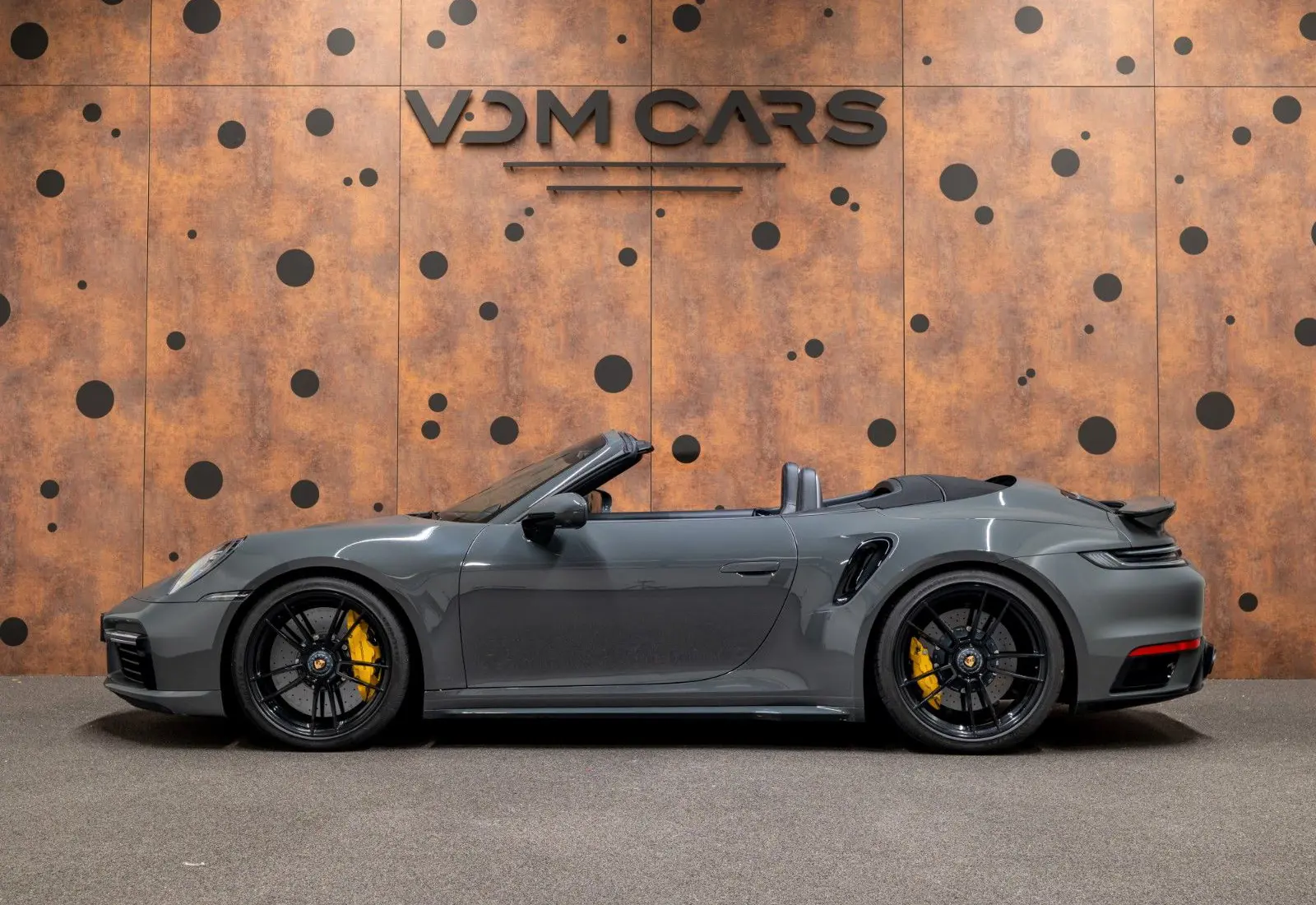Porsche 911 Turbo S Cabriolet * PTS * LIFT * SPORTAUSPUFF * 360 *  - 170925