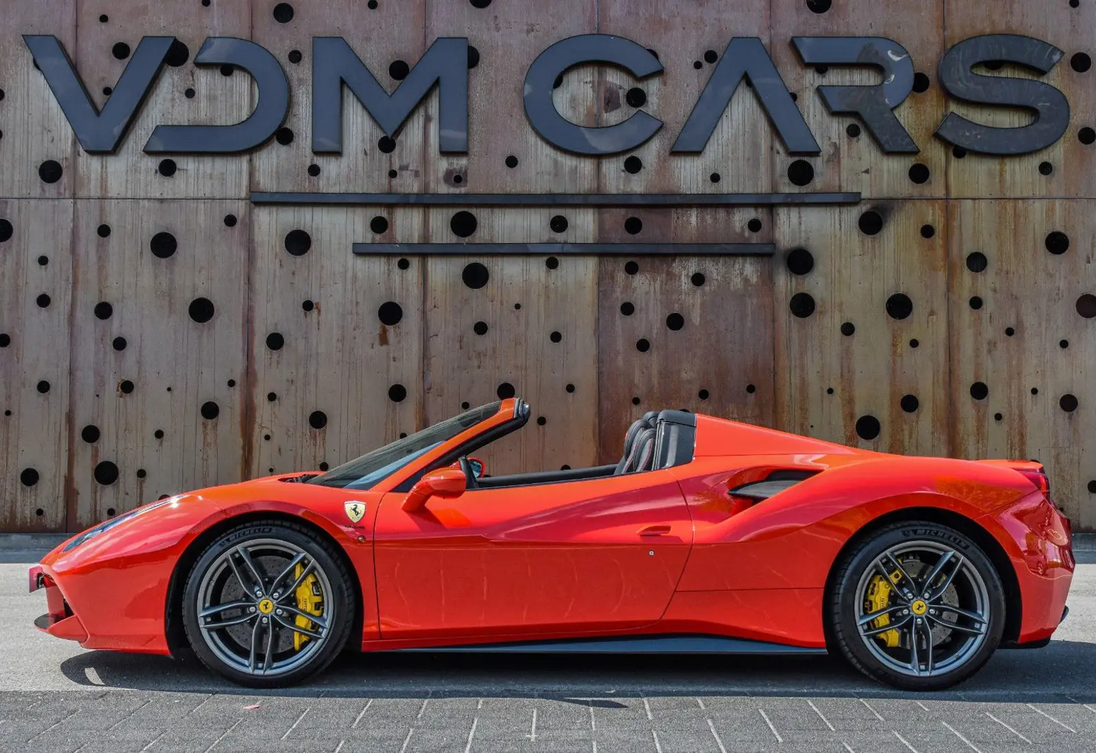 Ferrari 488 Spider * CARBON (6x) * Carbon Int/Ext * Elec.Seat - 109750
