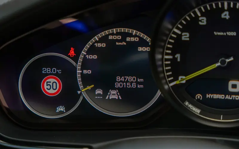 Porsche Panamera Sport Turismo 4 E-Hybrid * SPORTPAKET * CH - 166167