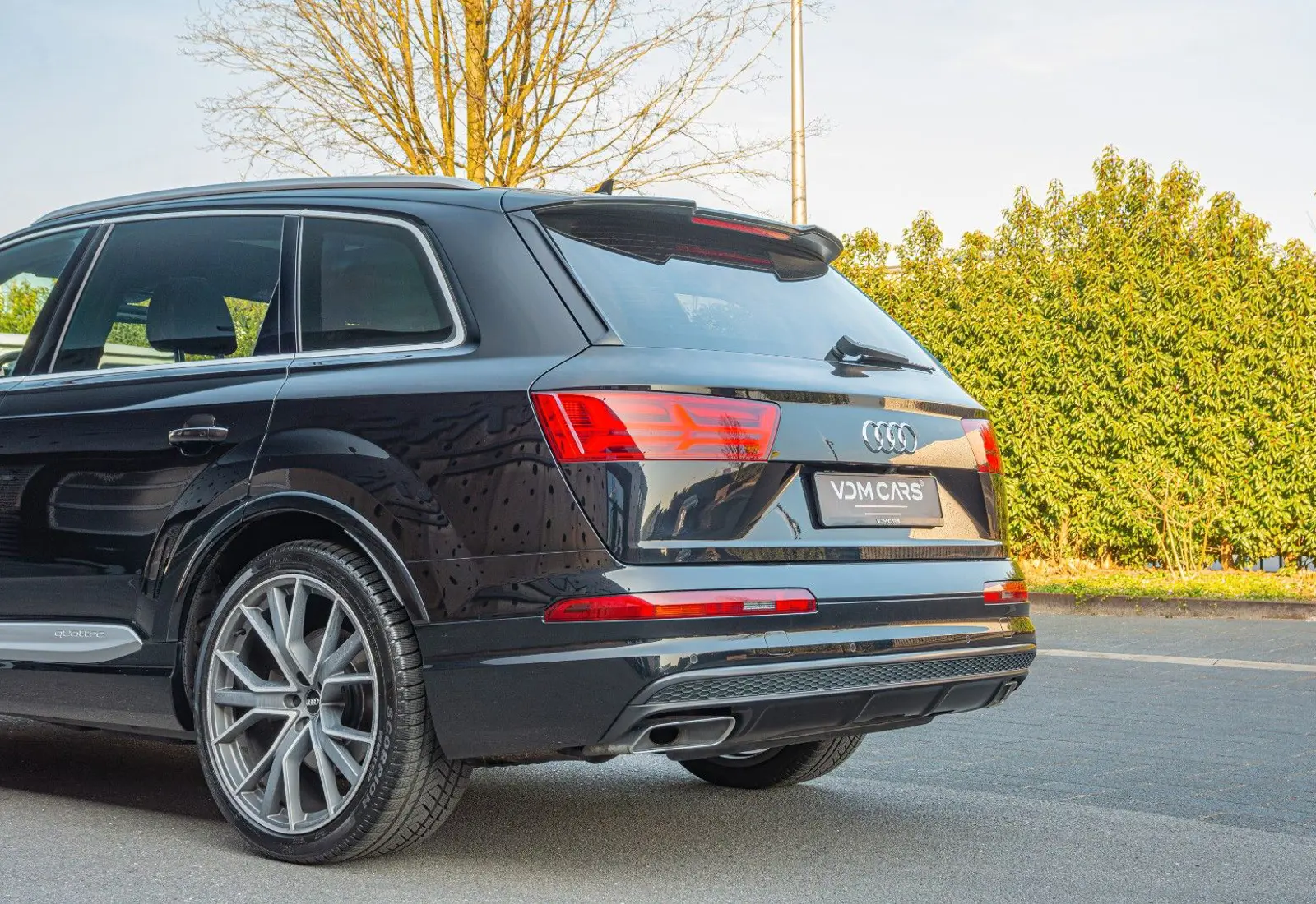 Audi Q7 3.0 TDI quattro * 7-SITZER * S-LINE * WARTUNG NEU *  - 81247