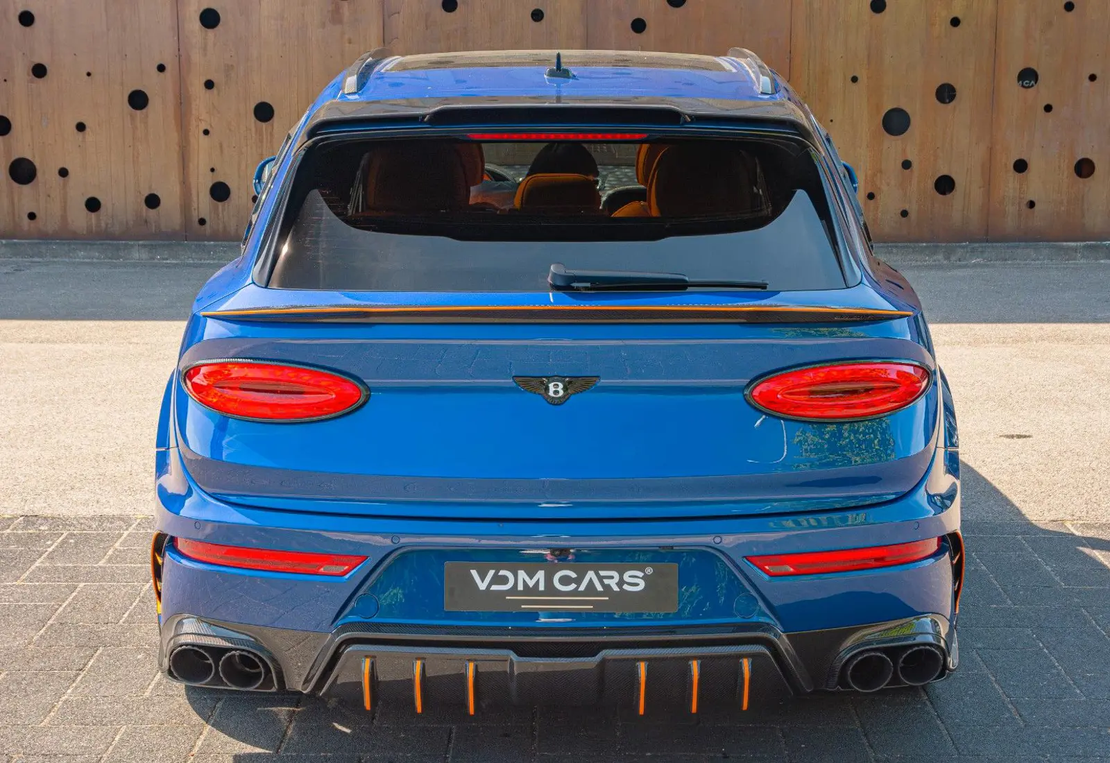 Bentley Bentayga V8 MANSORY * FULL CARBON * CERAMIC BRAKES *  - 85814