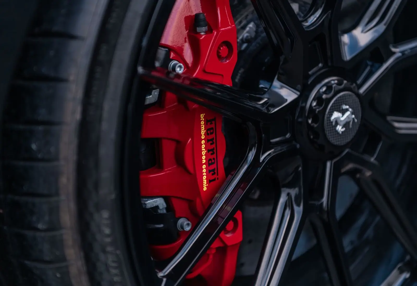 Ferrari 812 GTS * NOVITEC * LIFT * AFS2 * CARBON * SURROUND * DREAM - 126983