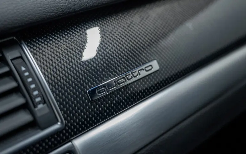 Audi S8 5.2 quattro * MASSAGE * LUFTFEDERUNG * CARBON *  - 166339