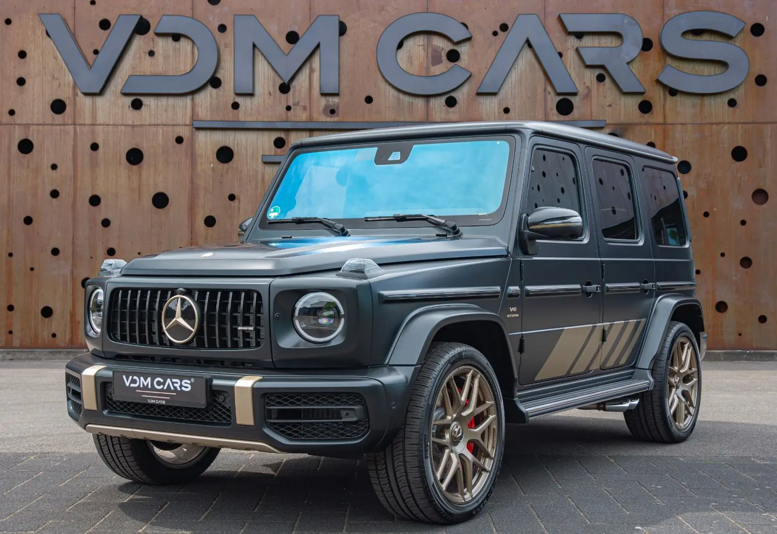 Mercedes-Benz G 63 AMG Grand Edition * REAR-ENT * SUPERIOR * TV * VOL - 103686