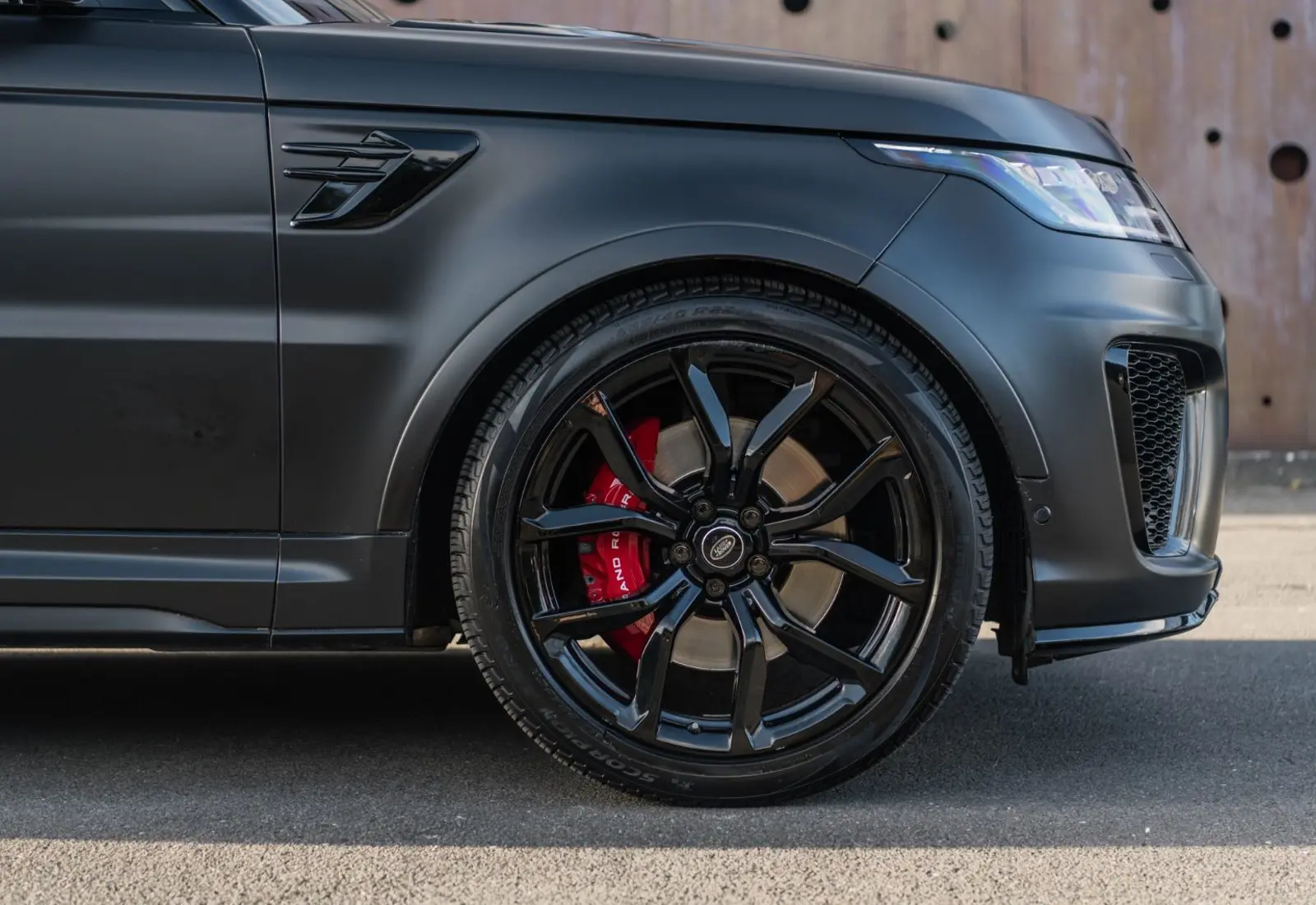 Land Rover Range Rover Sport SVR * SOFT-CLOSE * PANO * 360 * HUD *  - 125872