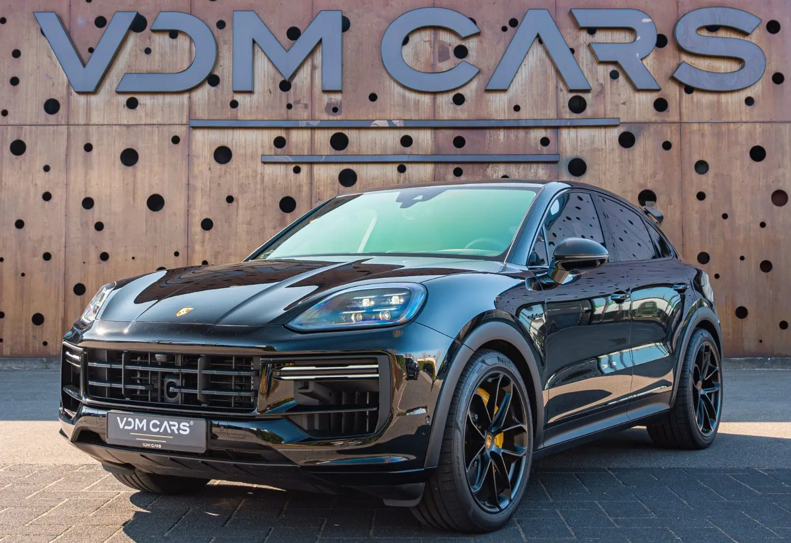 Porsche Coupe Turbo E-Hybrid * GT-PAKET * PCCB * CARBON * PDCC *  - 83082
