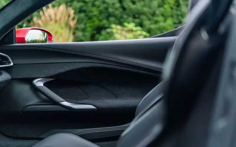 Ferrari 296 GTS * 1.HAND * ACC * CARPLAY * AFS * CONNECT * DAYTONA *  - 119177