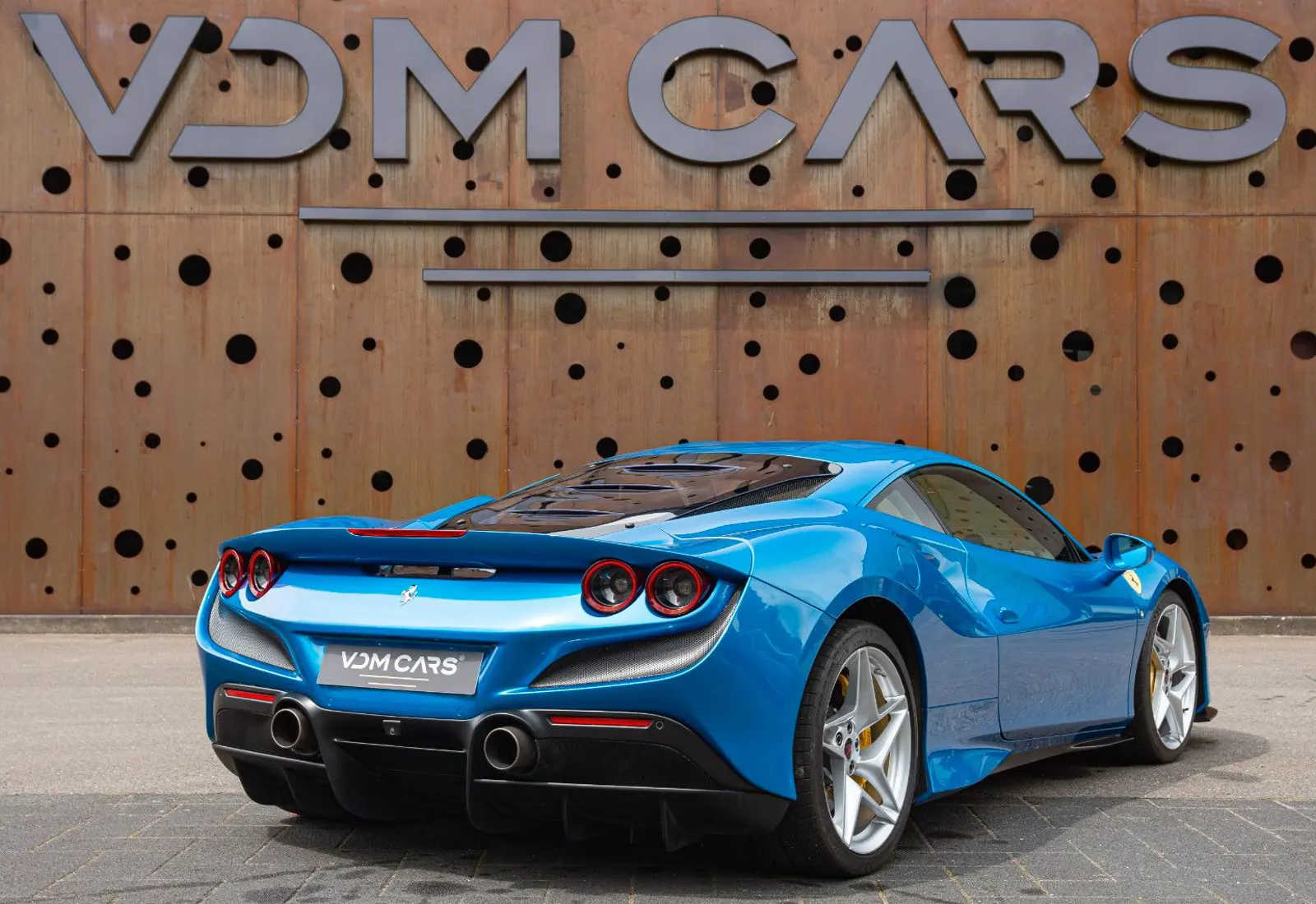 Ferrari F8 Tributo * CARBON SEATS * CARPLAY * LIFT * P.DISPLAY *  - 108292