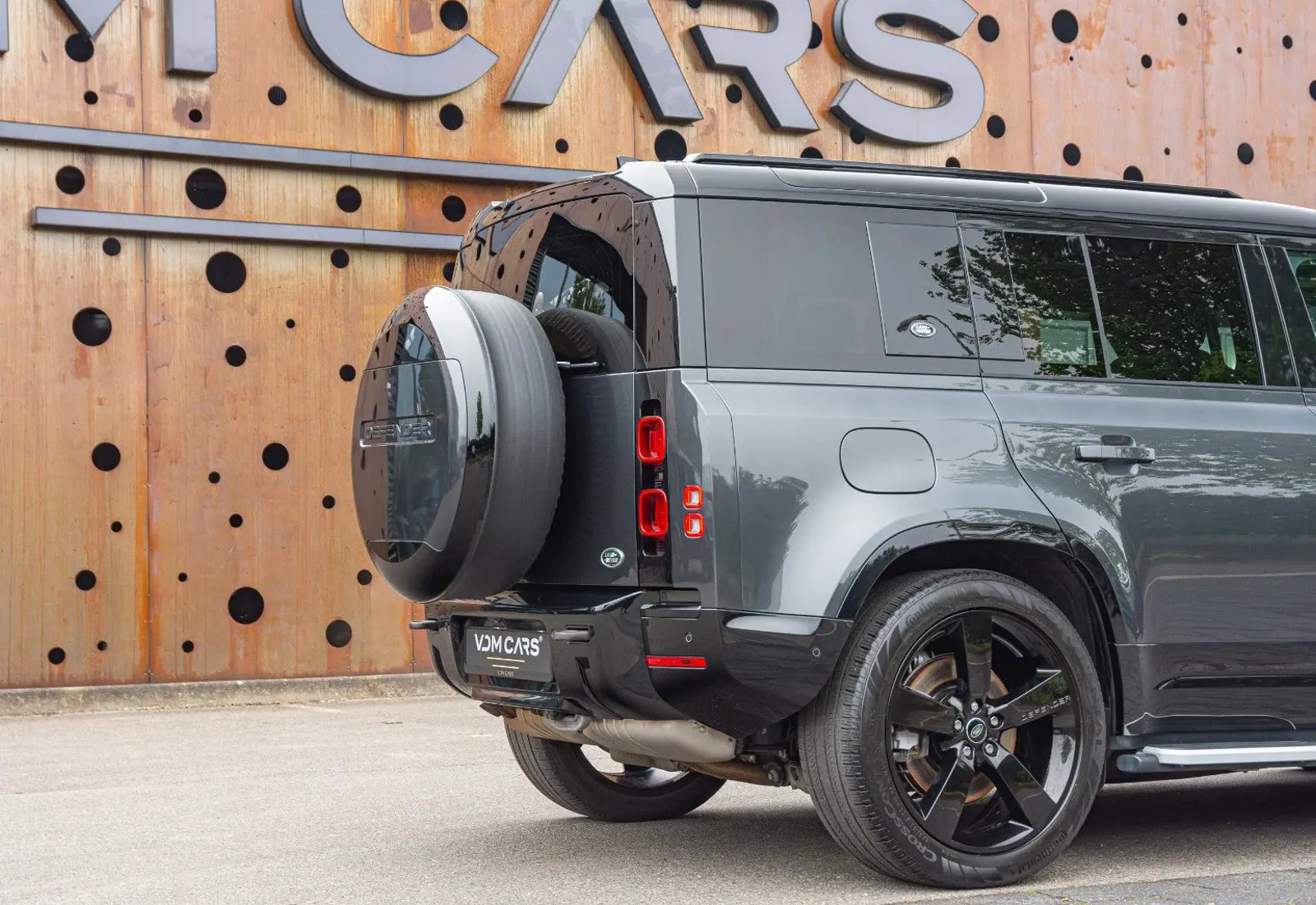 Land Rover Defender 3.0 D300 MHEV HSE 110 * MERIDIAN * PANO *  - 84790