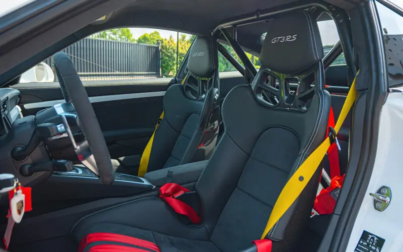 Porsche 911 GT3 RS * 923 KM * 1. BESITZER * PCCB * CARBON * MWST - 101871