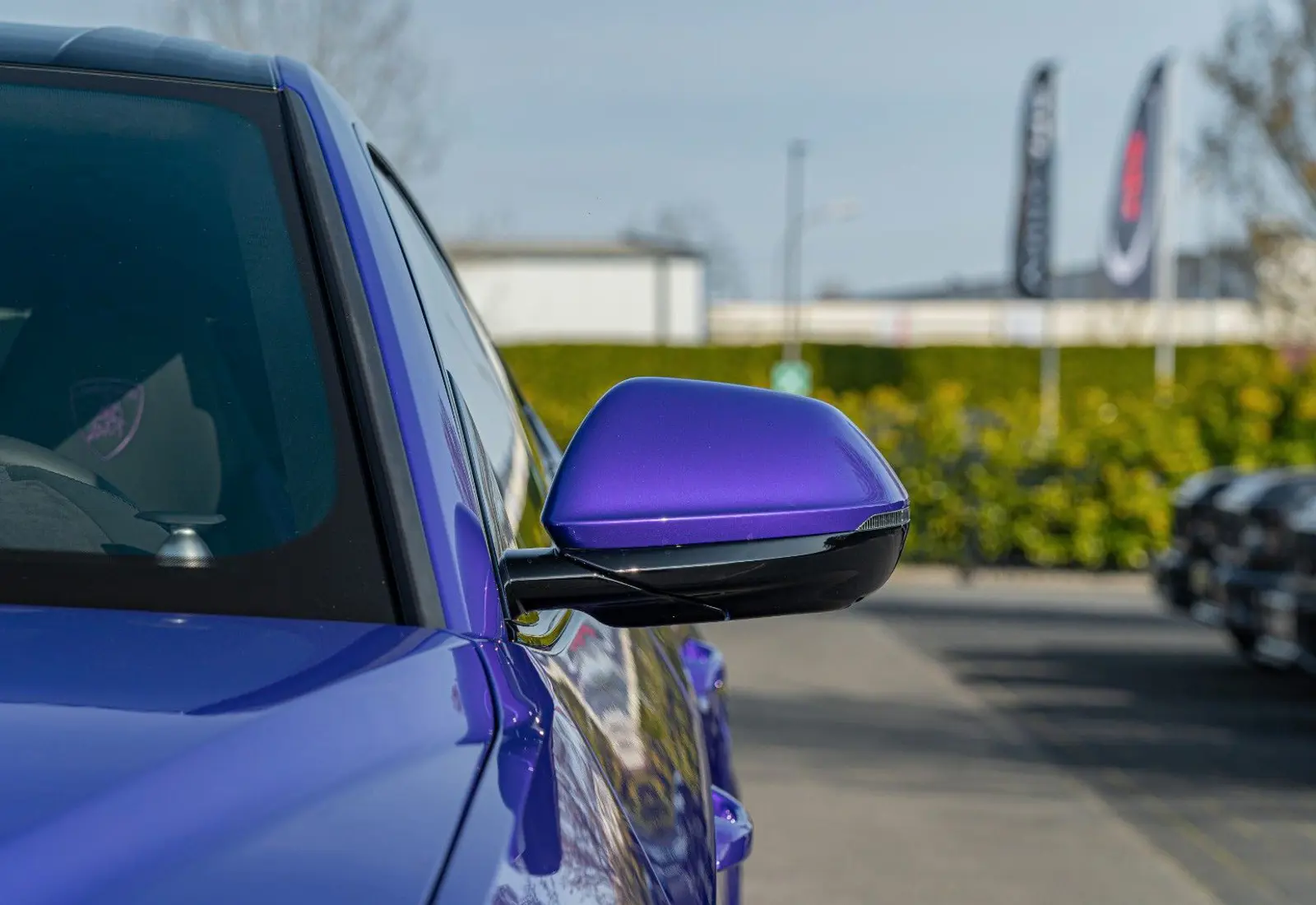 Lamborghini Urus SE * AD PERSONAM * VIOLA HONGKONG * MASSAGE * VOLL - 135942