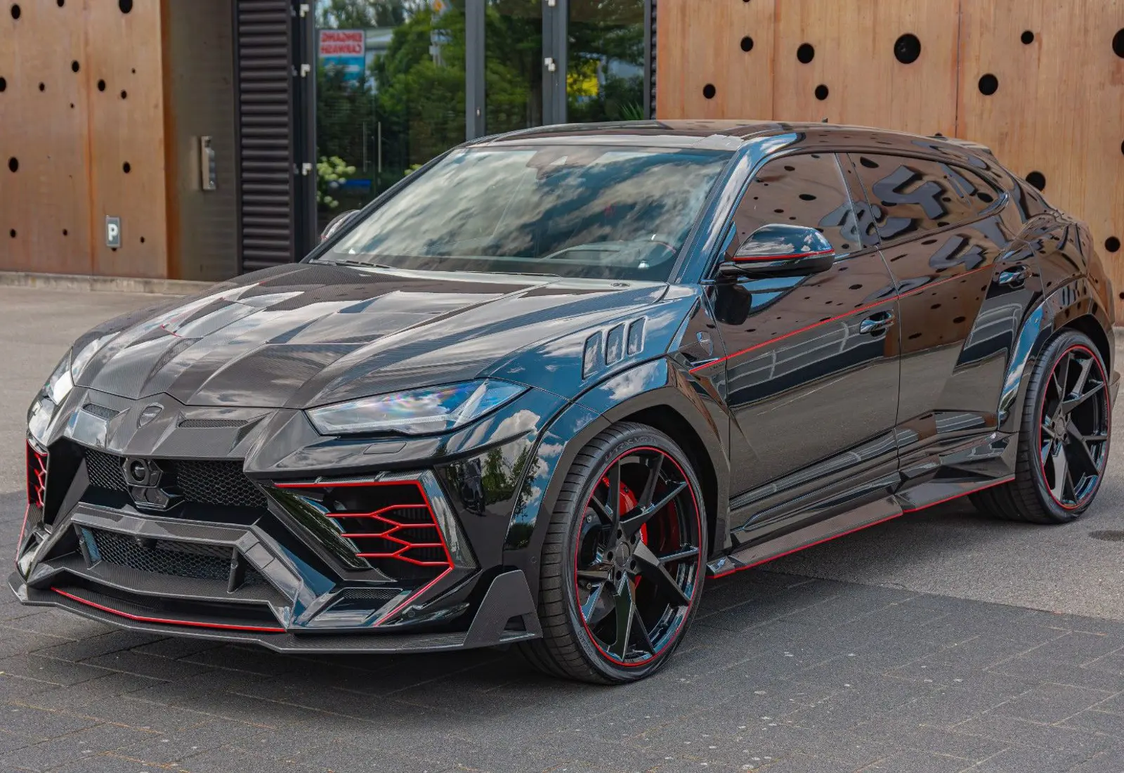 Lamborghini Urus Mansory Venatus * FULL CARBON * WIDEBODY *  - 103447