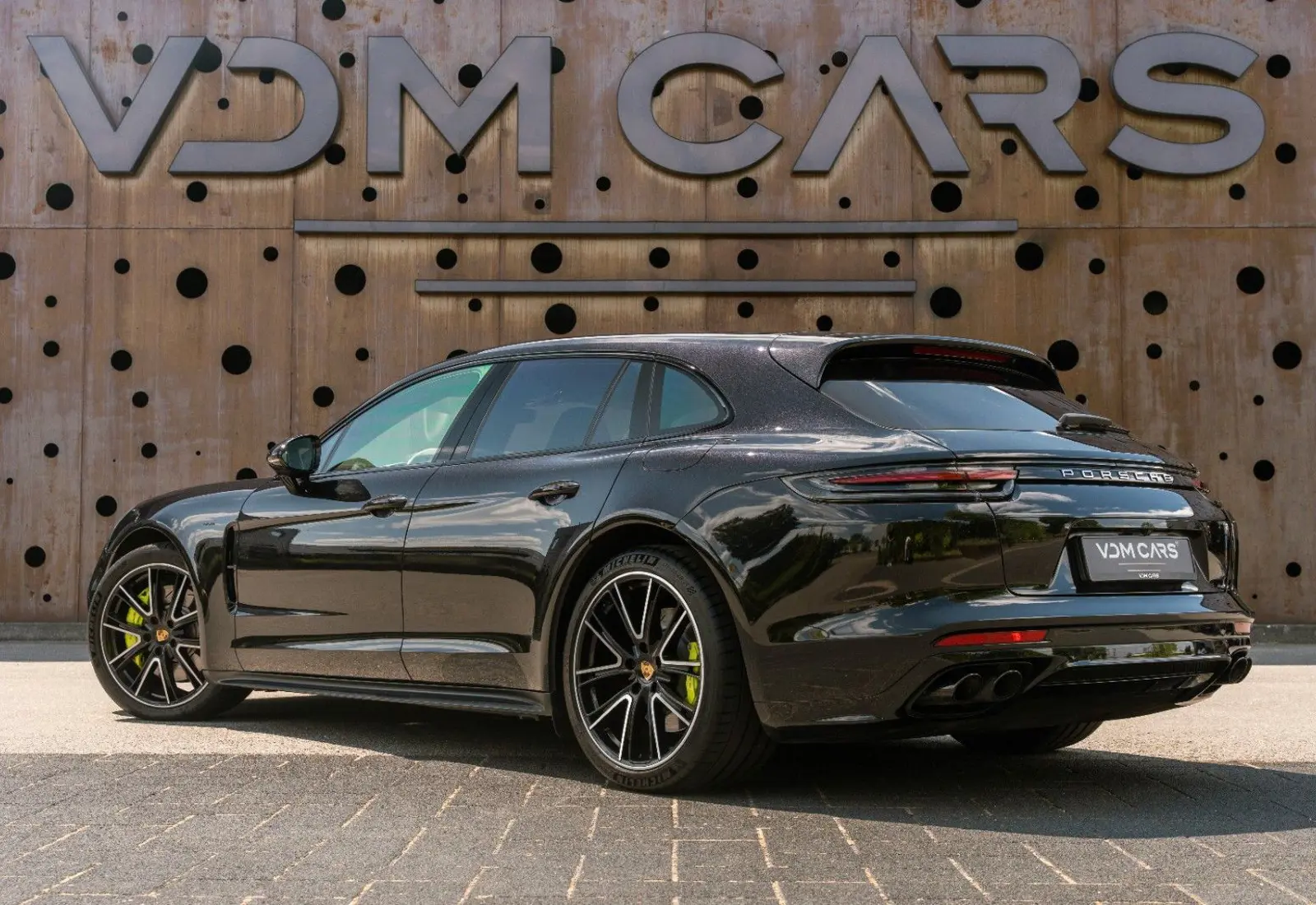Porsche Panamera Sport Turismo 4 E-Hybrid * SPORTPAKET * CH - 166149