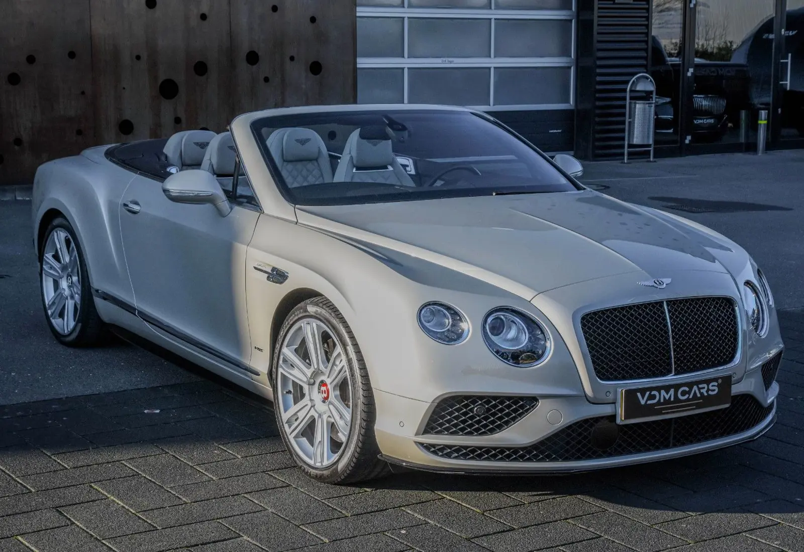 Bentley Continental GTC V8 S * 1. OWNER * MULLINER * MASSAGE *  - 66192