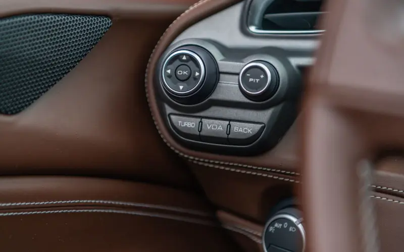 Ferrari 488 Spider HELE * SERVICE NEW * WARRANTY * ELEC.SEAT *  - 138586