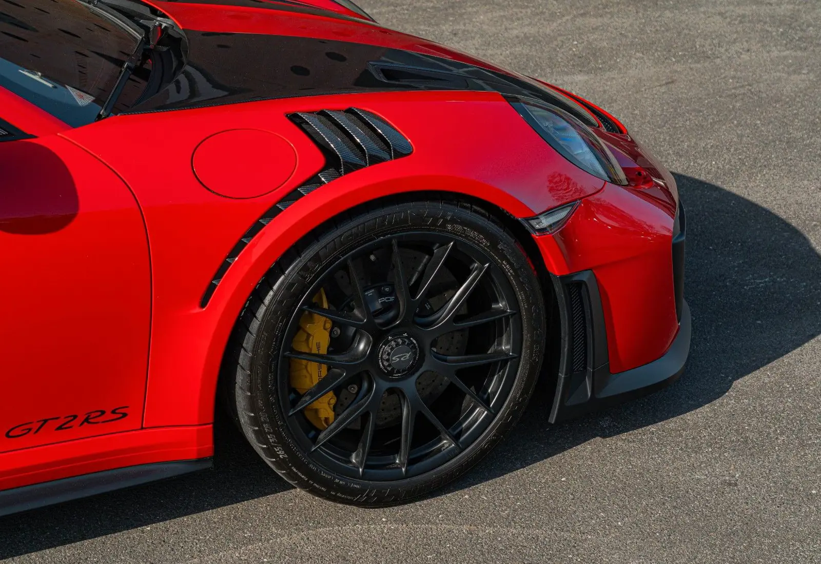 Porsche 911 GT2 RS * WEISSACH * 1.OWNER * ONLY 732KM * NEW - 135688