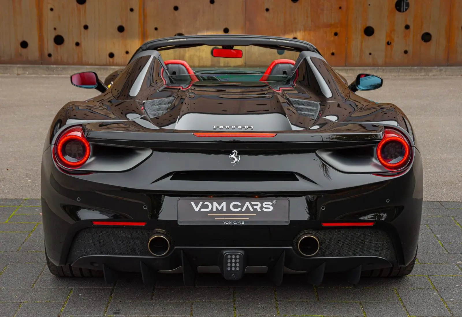 Ferrari 488 Spider * NEW SERVICE * NEW POWER * CAMERA * LEATHER - 96901