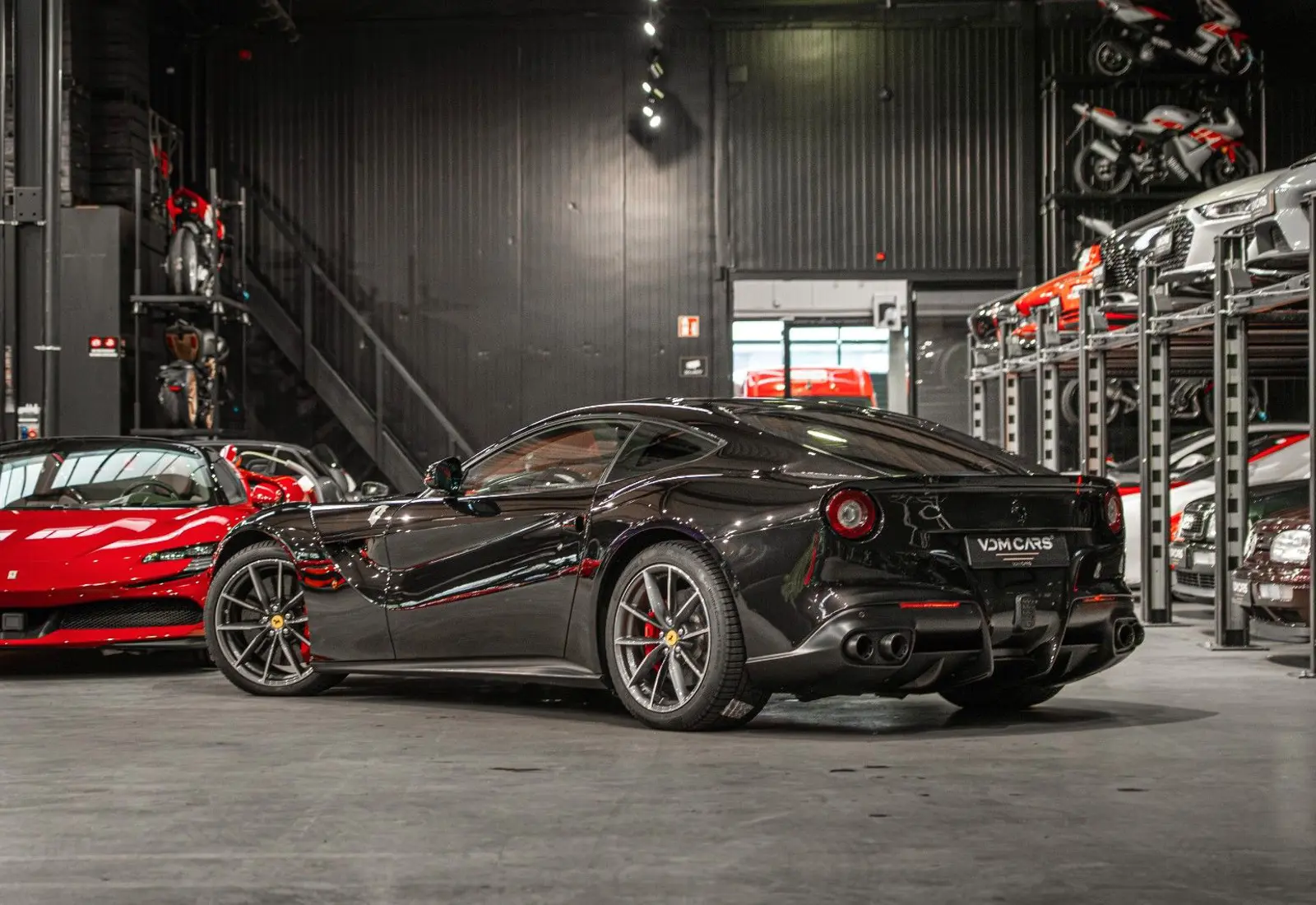 Ferrari F12 Berlinetta * ALCANTARA * CUSTOM * CARBON *  - 134882