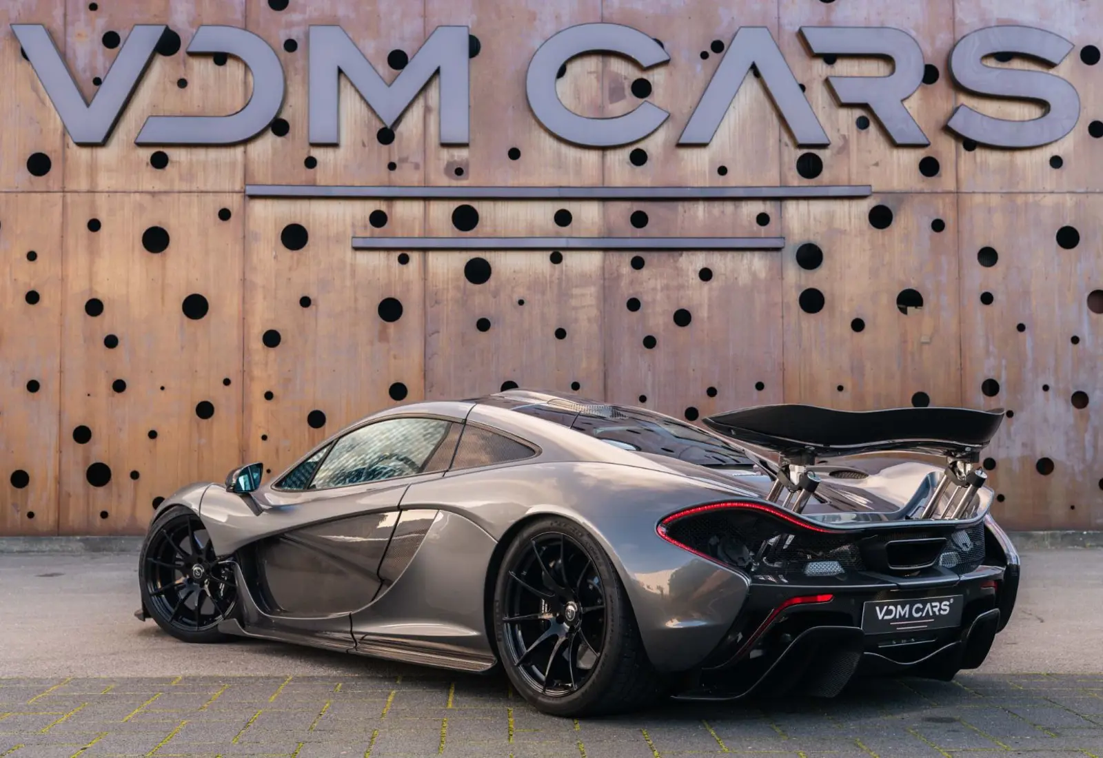McLaren P1 * MSO * FULL CARBON * LIFT * MERIDIAN * 1 OF 375 *  - 125465