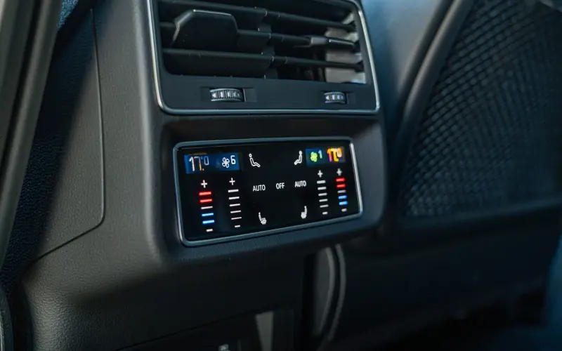 Audi RSQ8 Performance * KERAMIK * RS-DESIGN * PANO * CONNECT - 146152