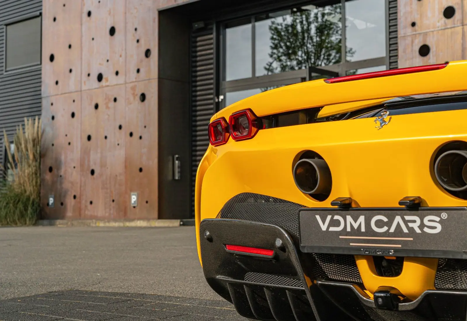 Ferrari SF90 Stradale * ATELIER * GIALLO TRIPLO * CARBON * TAILO - 138930