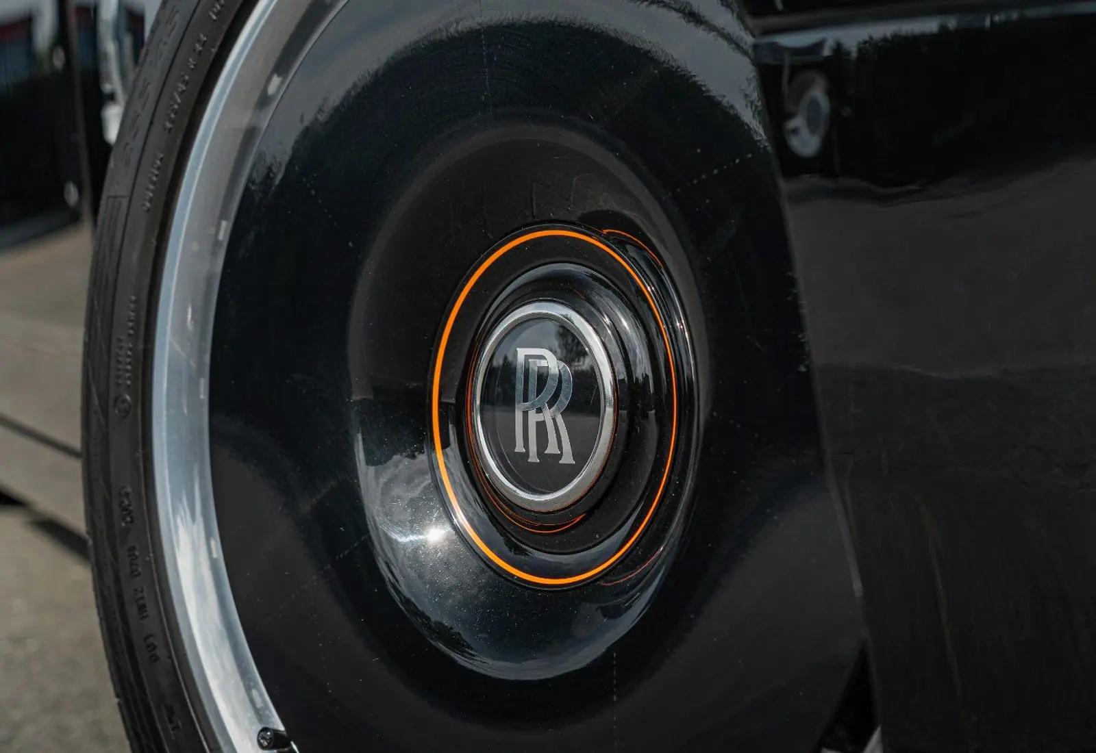 Rolls-Royce Phantom * COC ONLY * PROD.25 * BESPOKE * STARLIGHT * THEA - 139457