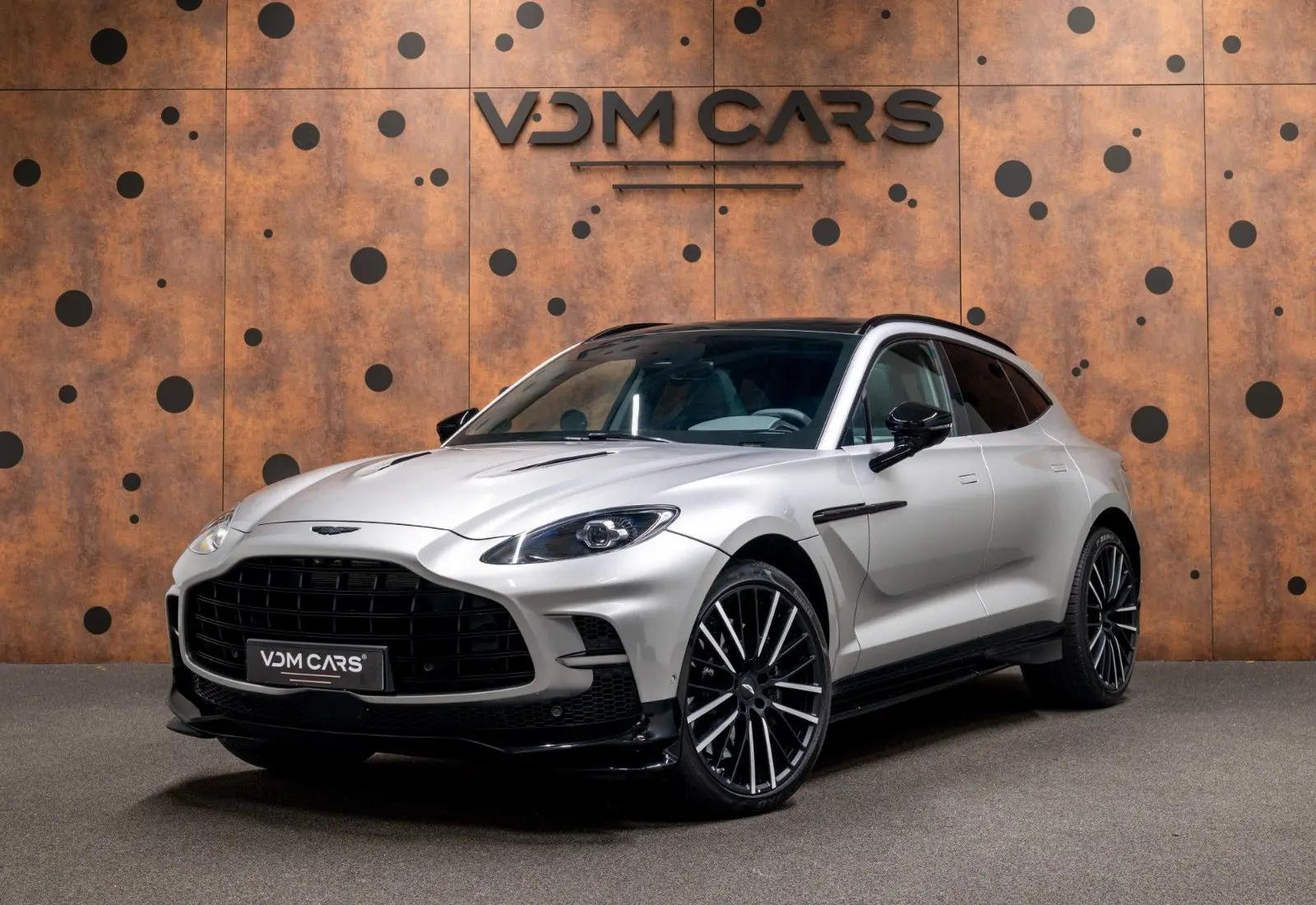 Aston Martin DBX 4.0 V8 707 * FACELIFT * ACC * 360 *  - 165740