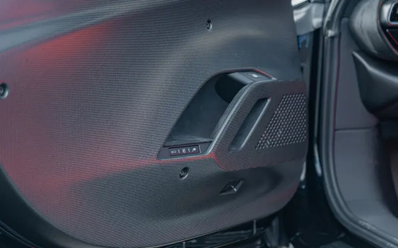 Ferrari 296 Speciale * STOCK * FULL CARBON * RACING LIV * LIFT *  - 136105