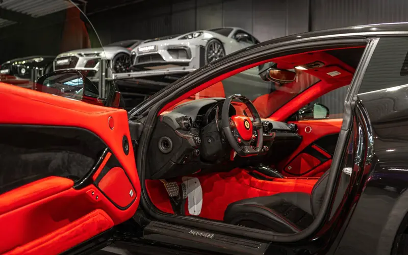 Ferrari F12 Berlinetta * ALCANTARA * CUSTOM * CARBON *  - 134894