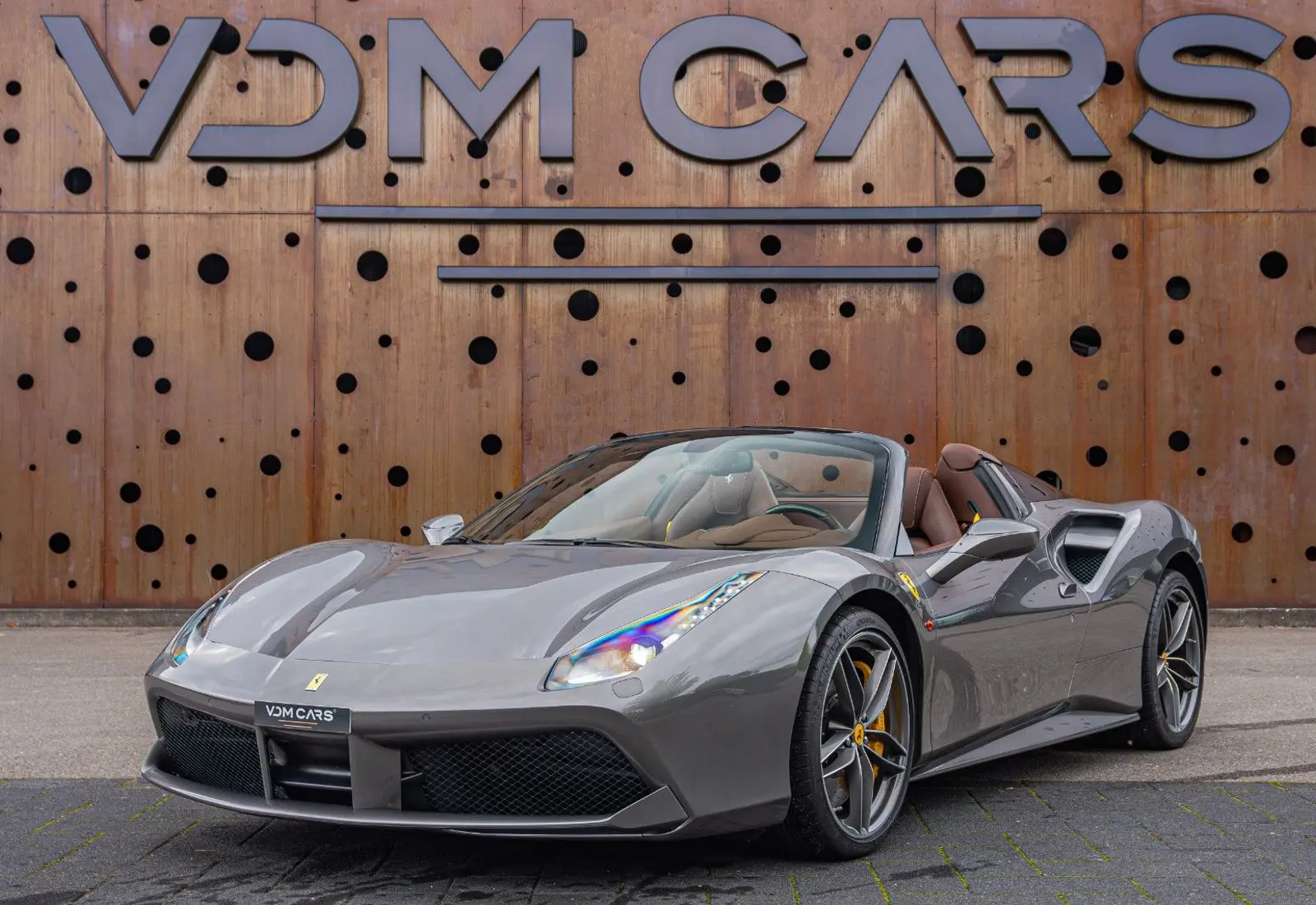 Ferrari 488 Spider HELE * SERVICE NEW * WARRANTY * ELEC.SEAT *  - 111994